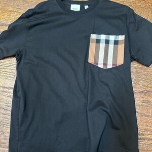 Burberry Men's oversize tee
